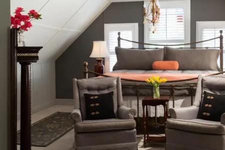 White Doe Inn Bed & Breakfast - 76