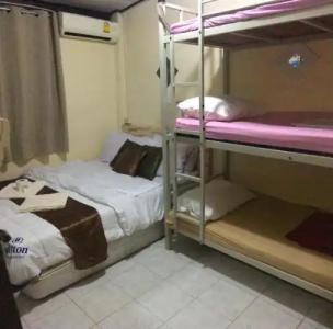 Hostel 24 - 31