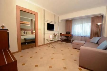 Akgun Istanbul - 105
