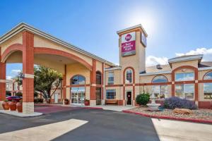Best Western Plus Lubbock Windsor Inn, Lubbock