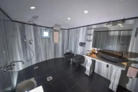 Beyaz Yunus - Adult Only - 87