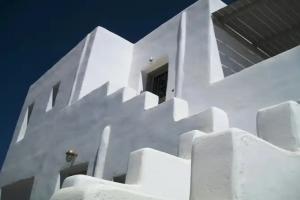 Aeraki Villas, Santa Maria