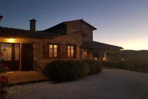 Piccolo Relais " Solo per due" Galletto di Marzo, Paciano