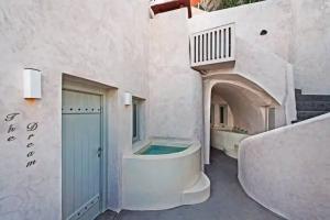 Cleo's Dream Villa, Oia