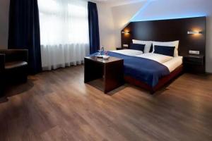 Schlotzeria Hotel I Cafe I Eis, Grenzach-Wyhlen