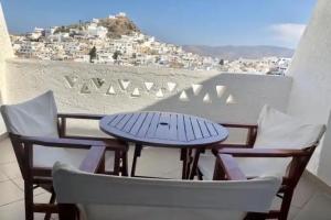Sunrise Hotel, Ios Chora