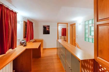 In Camera Art Boutique - 100