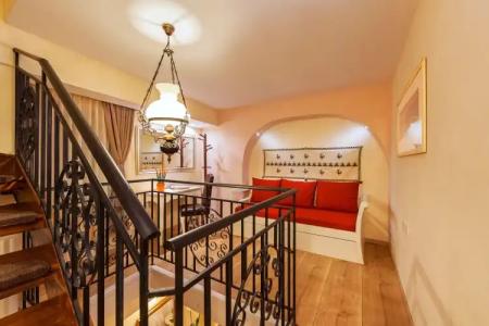 In Camera Art Boutique - 92