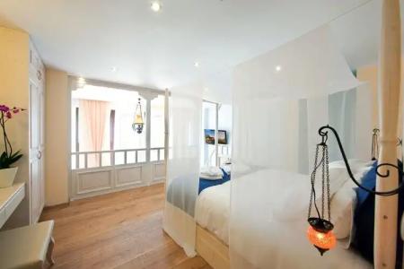 In Camera Art Boutique - 56