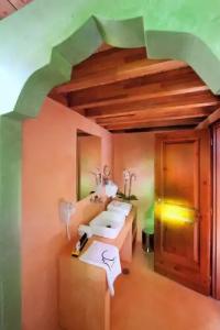 In Camera Art Boutique - 75