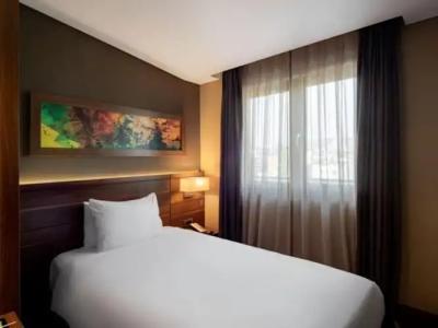 Holiday Inn Istanbul - Kadikoy, an IHG - 100