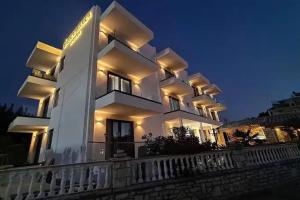 Bora Bora Hotel, Ksamil