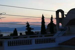Captain's Rooms, Aegina Town