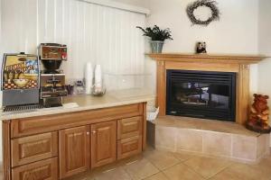 Americas Best Value Inn - Sundowner Motel, Winter Park
