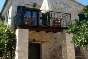 Paxos Hotel, Gaios