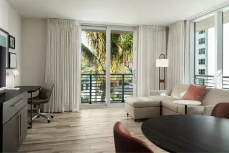 Residence Inn by Marriott Miami Beach Surfside - 11