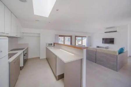 ApartFerrer Skyline - 151