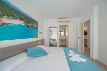 ApartFerrer Skyline - 139