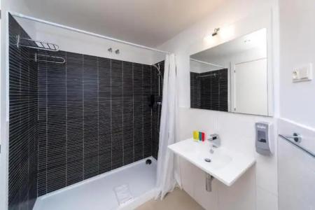 ApartFerrer Skyline - 72