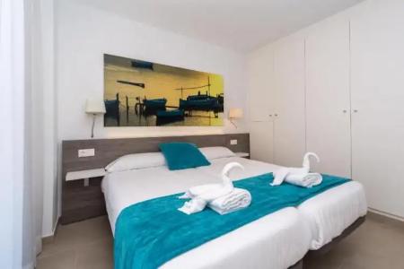 ApartFerrer Skyline - 154