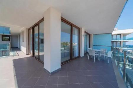 ApartFerrer Skyline - 150