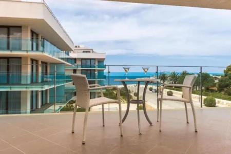 ApartFerrer Skyline - 81