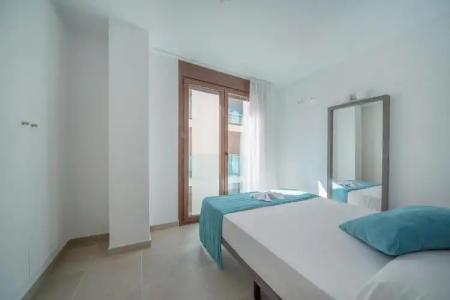 ApartFerrer Skyline - 112