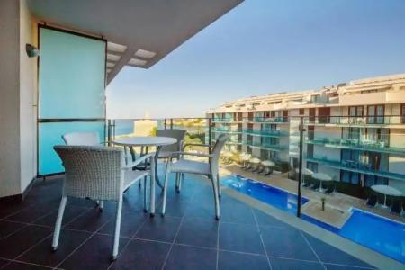 ApartFerrer Skyline - 127