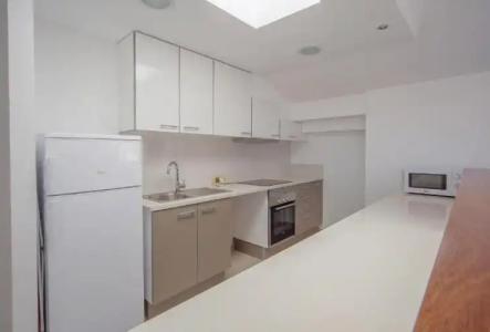 ApartFerrer Skyline - 70