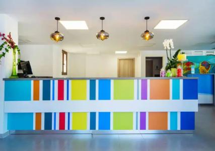 ApartFerrer Skyline - 1