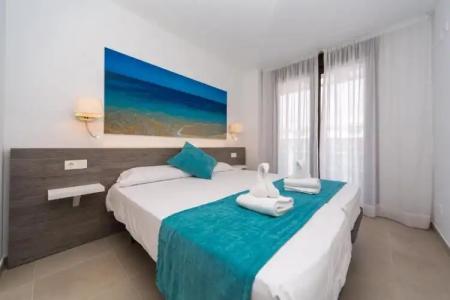 ApartFerrer Skyline - 153