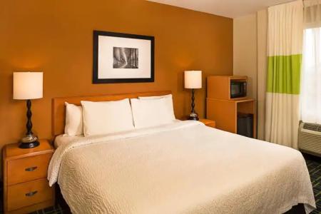 Fairfield Inn by Marriott New York LaGuardia Airport/Flushing - 3
