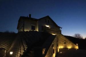 Vass-Villa Vendeghaz, Szekszard