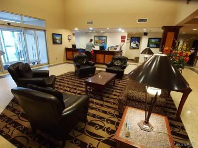 Best Western Plus Pembina Inn & Suites - 15