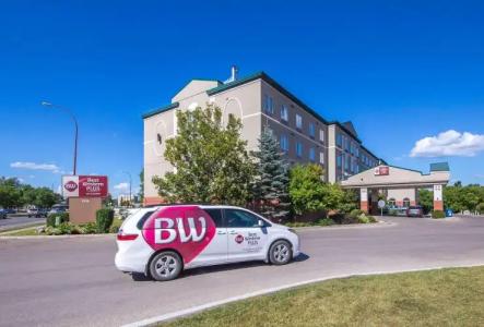 Best Western Plus Pembina Inn & Suites - 25