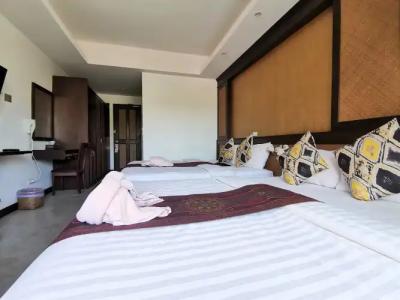 Lanta for Rest Boutique - 42