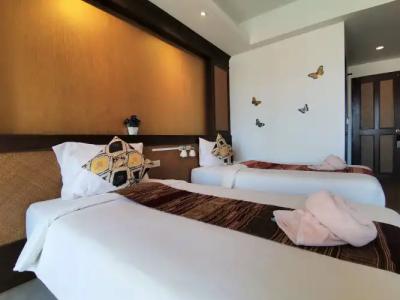 Lanta for Rest Boutique - 41