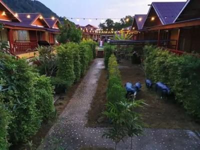 Lanta for Rest Boutique - 60