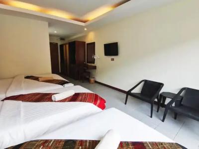 Lanta for Rest Boutique - 71