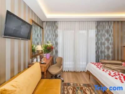 Aprilis Gold - Special Category - 123