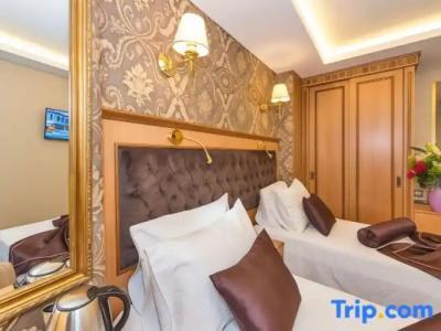 Aprilis Gold - Special Category - 128