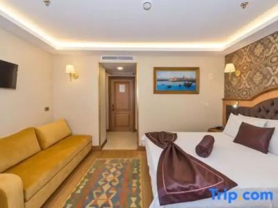 Aprilis Gold - Special Category - 130