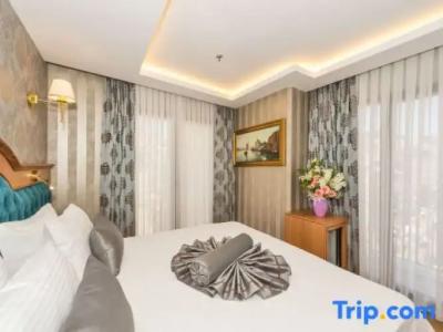 Aprilis Gold - Special Category - 137