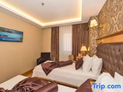 Aprilis Gold - Special Category - 129