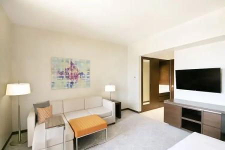 Hyatt Place Dubai Baniyas Square - 22