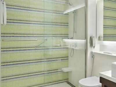 Hyatt Place Dubai Baniyas Square - 27