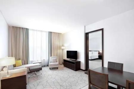 Hyatt Place Dubai Baniyas Square - 23