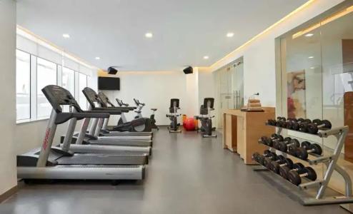 Hyatt Place Dubai Baniyas Square - 38