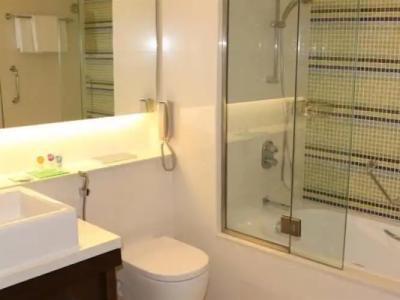 Hyatt Place Dubai Baniyas Square - 28