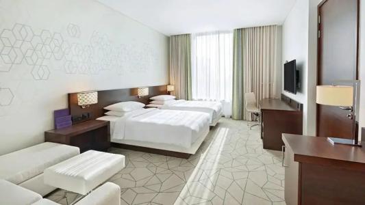 Hyatt Place Dubai Baniyas Square - 60